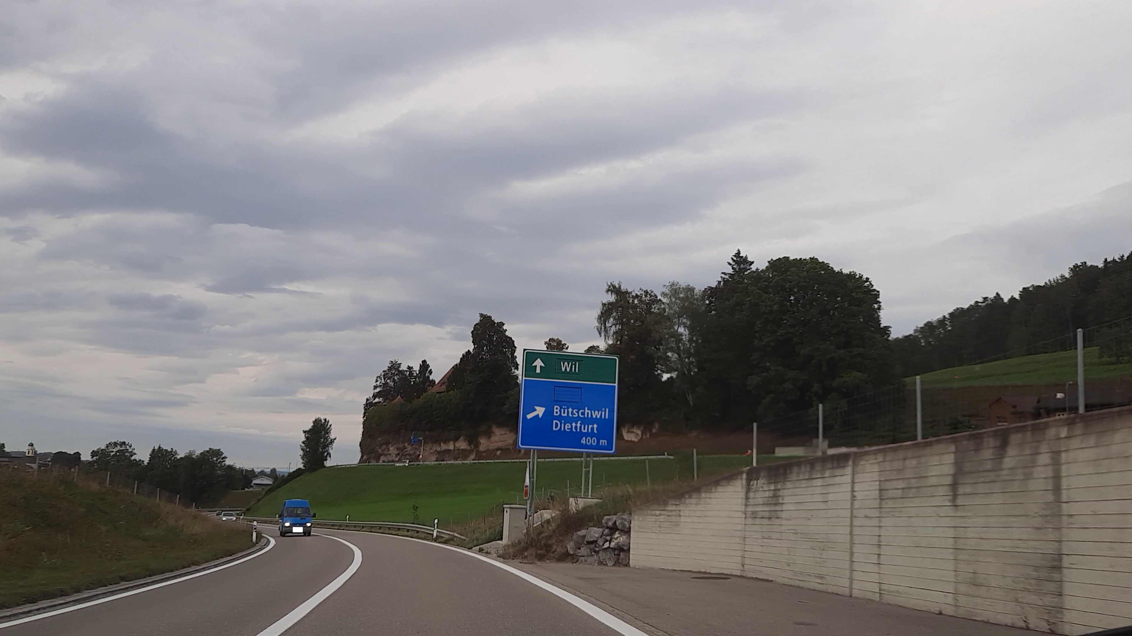 Autostrasse T16 | Anschluss Dietfurt Neudietfurt | Ausfahrt Dietfurt Neudietfurt | Dietfurt Ausfahrt Neudietfurt | Dietfurt Anschluss Neudietfurt | Anschluss Neudietfurt | Ausfahrt Neudietfurt | Ausfahrt Bütschwil | Umfahrung Lichtensteig | Umfahrung Bütschwil