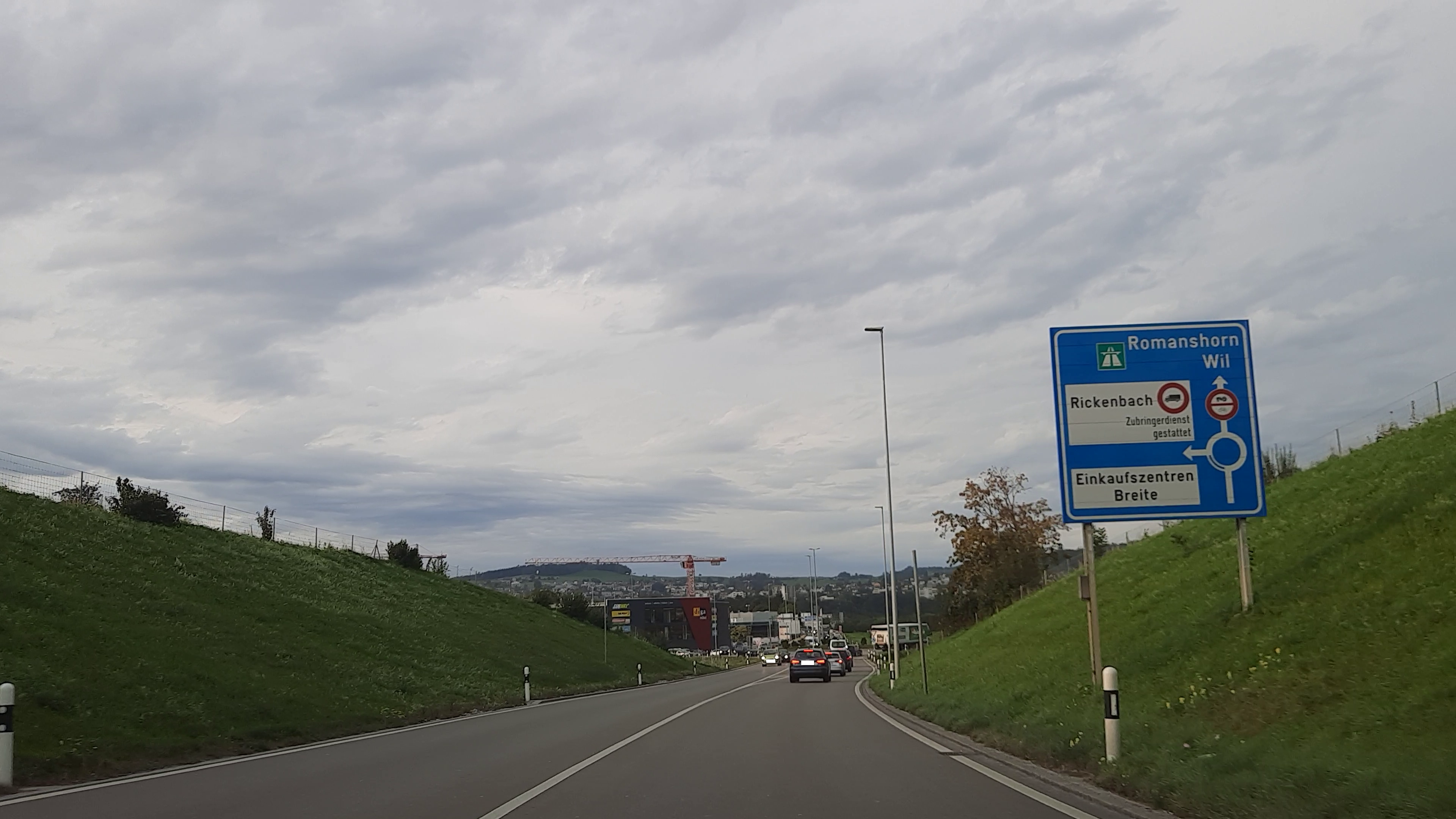 Autostrasse | Kreisel Rickenbach Breite | Rickenbach Kreisel Breite | Kreisel Rickenbach Breite